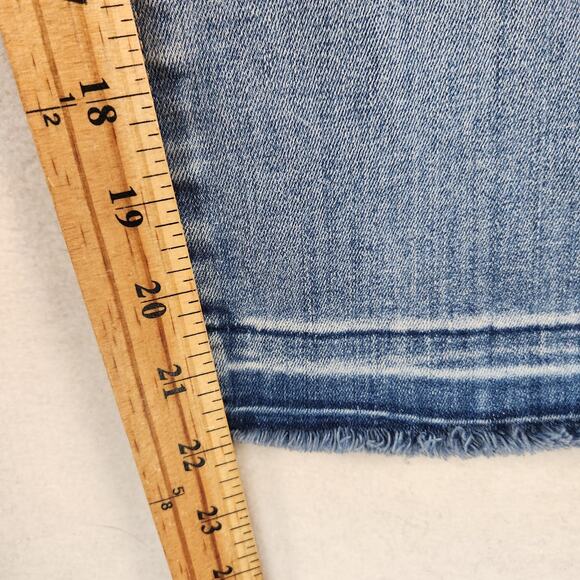 NYDJ Dayla Blue Light Wash High-Rise Wide Cuff Capri Denim Jeans Women's Size 14 - Picture 12 of 15